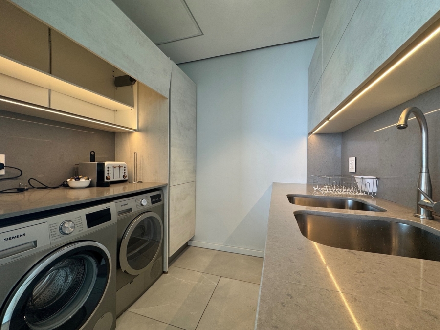 To Let 3 Bedroom Property for Rent in Cape Town City Centre Western Cape